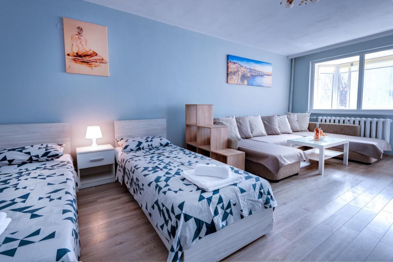 Daisy - 3 Room And Kitchen Apartment In Lazur Бургас Экстерьер фото